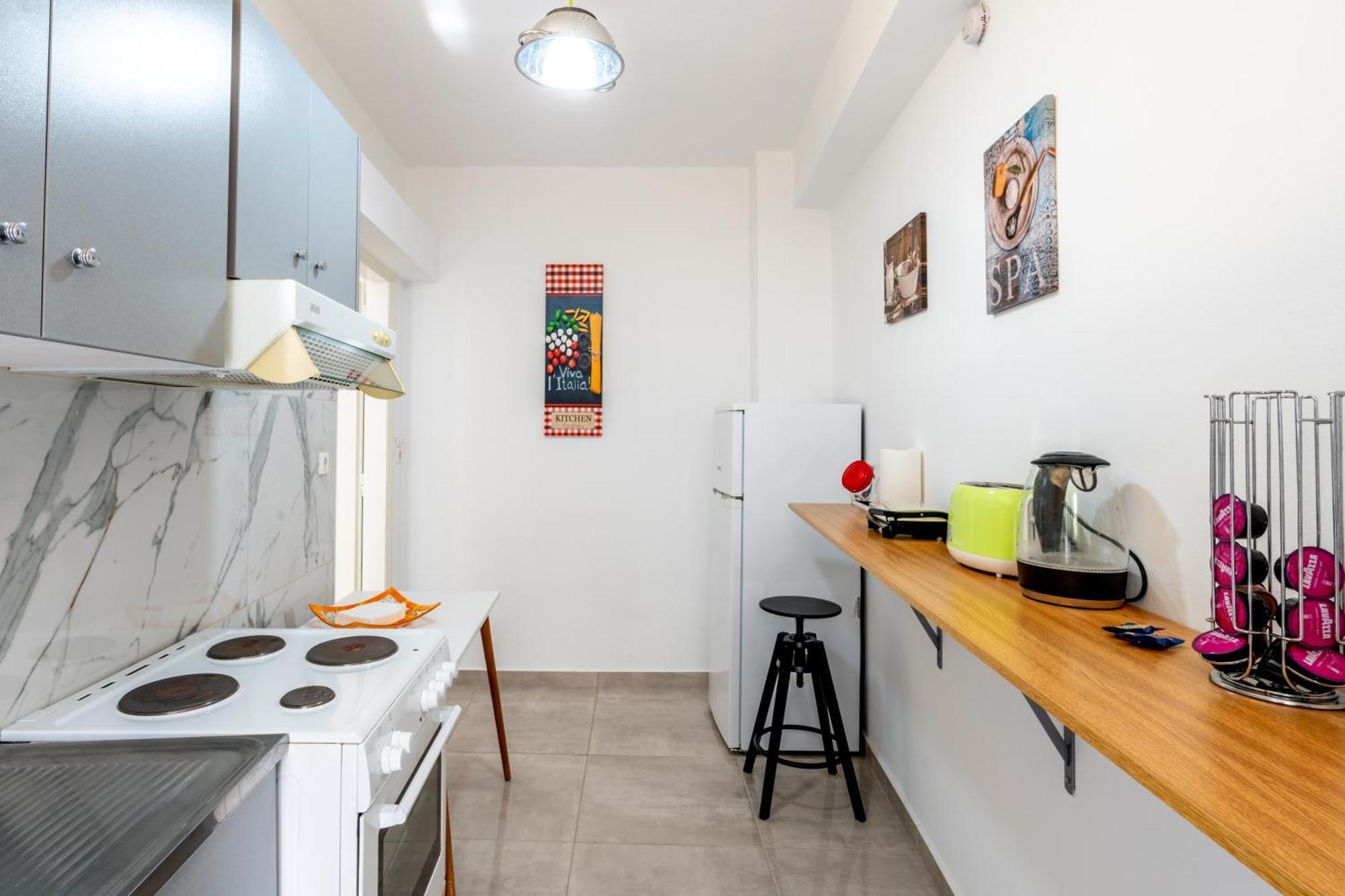 Psiri Gem From In Vivo Apartments- Spacious 1St Floor Apartment With Balcony In Athens' Historic Center Экстерьер фото